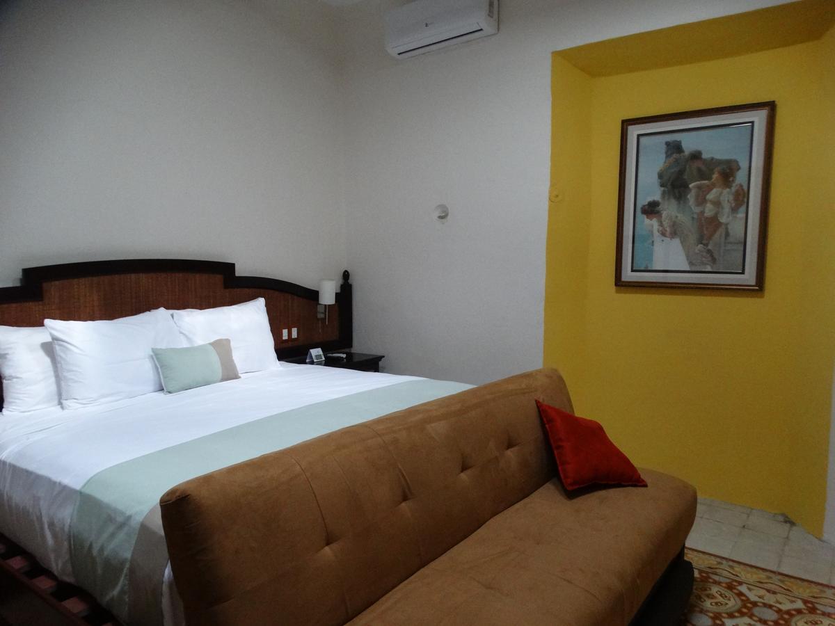 Casa San Juan Bed and Breakfast Mérida Exteriör bild
